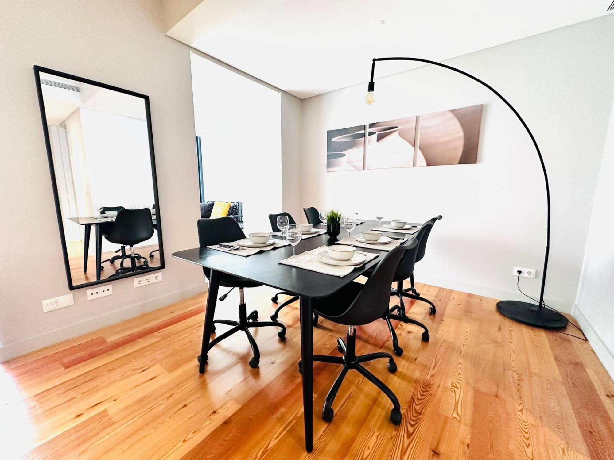 The Eca De Queiroz House - No Cv E - Three-bedroom Apartamento Lisboa